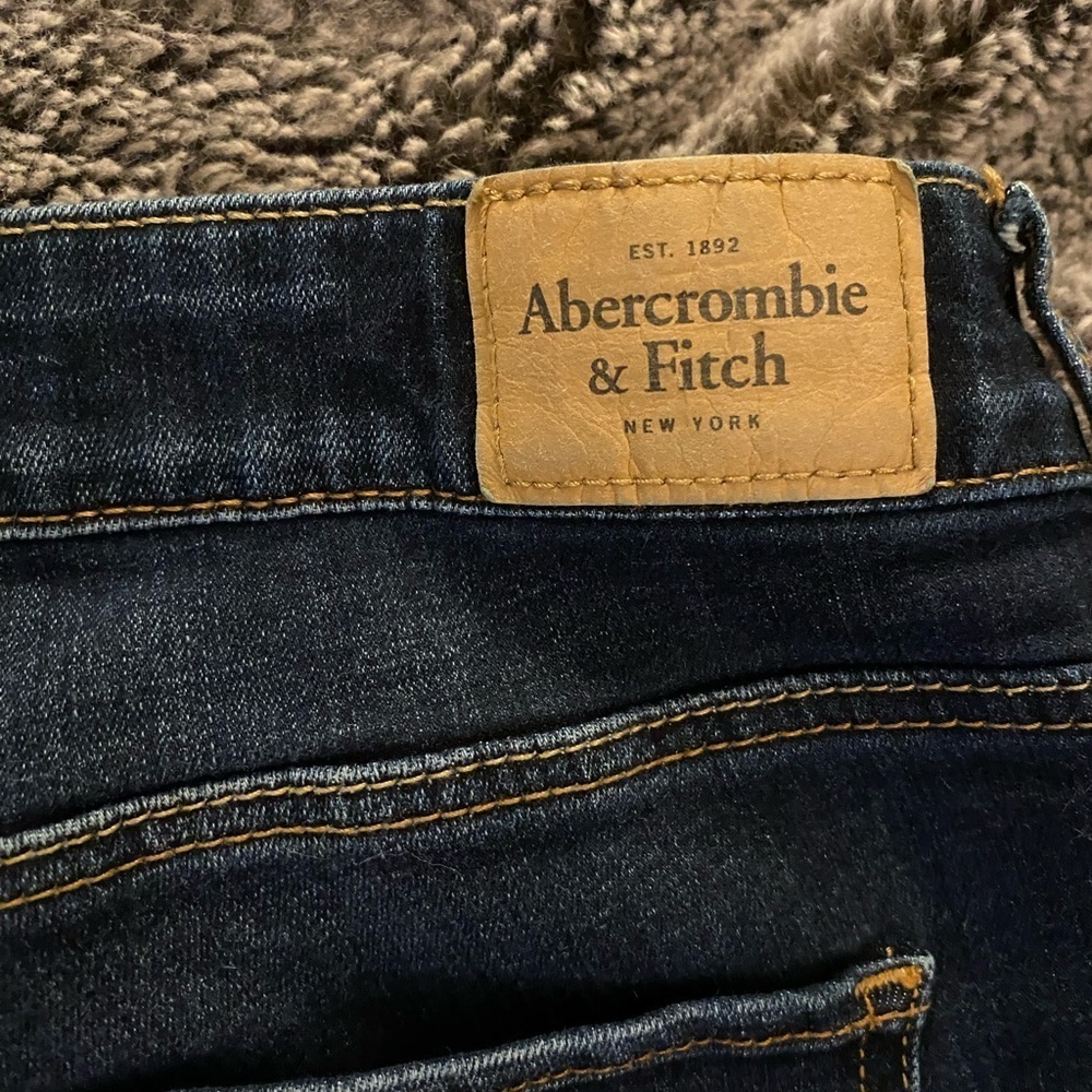 ABERCROMBIE & FITCH Women’s Mid Rise Skinny Jeans - Picture 13 of 15